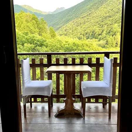 Appartamento Nido Di Montagna: Serenita E Panorami Mozzafiato *